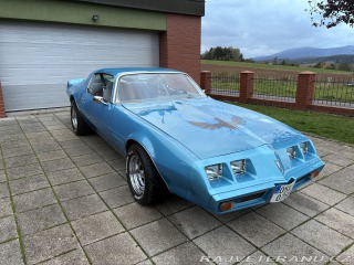 Pontiac Firebird 