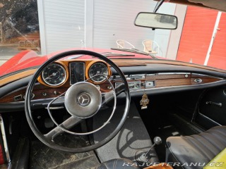 Mercedes-Benz 220 SEb 1963
