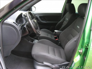 Å koda Fabia 1,4 TSI 180PS  II RS DSG 2011
