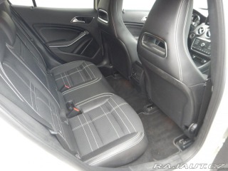 Mercedes-Benz GLA 200 D 4MATIC 2015