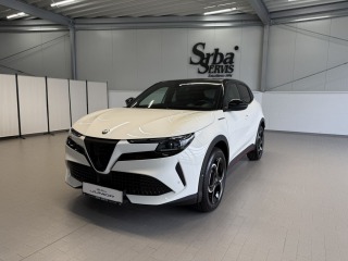 Alfa Romeo Junior Ibrida Speciale 1.2 Turbo