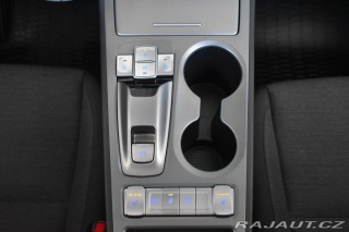 Hyundai Kona 39kWh SMART*ZÃRUKA 2028*ÄŒ 2023