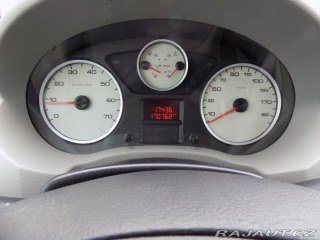 Fiat Scudo 2.0HDi/L2H1/8.MÃ­st/Klima/ 2010