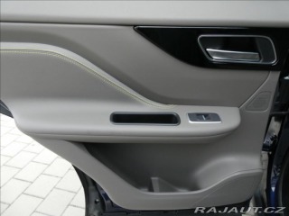 Jaguar F-Pace 3,0 30d R-Sport, 1Maj, ÄŒR 2017