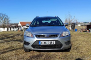 Ford Focus 1,6   2010 benzÃ­n