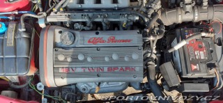 Alfa Romeo OstatnÃ­ modely 145 2,0 QV 1998