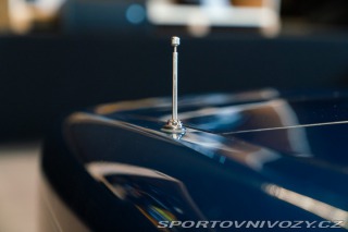 OstatnÃ­ znaÄky OstatnÃ­ modely Daimler V8 LWB 1997