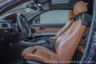 BMW 3 CoupÃ©  325 i 2009
