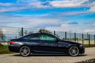 BMW 3 CoupÃ©  325 i 2009