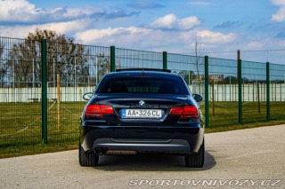 BMW 3 CoupÃ©  325 i 2009