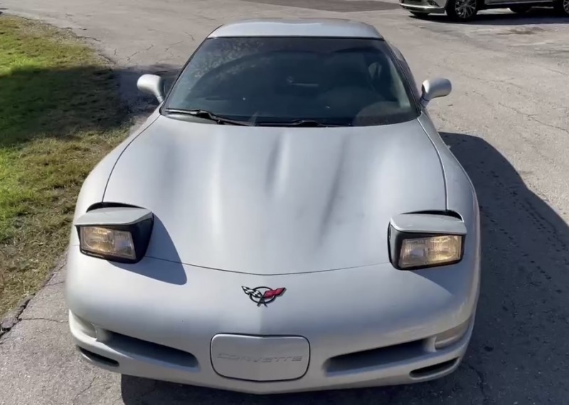 Chevrolet Corvette C5 manuÃ¡l