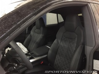 Audi SQ8  2020