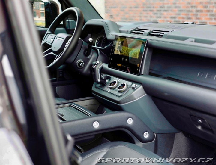 OstatnÃ­ znaÄky OstatnÃ­ modely Land Rover Defender  P400e X-Dynamic HSE *Pan 2023