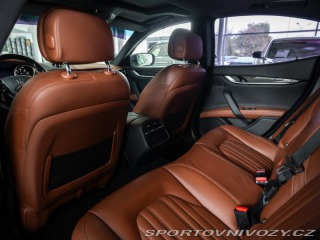 Maserati Ghibli  2015