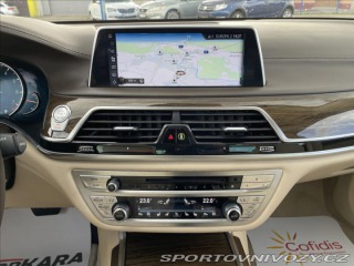 BMW 7 4,4 750i xDrive REZERVACE 2016