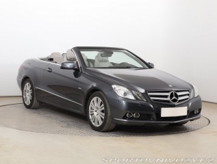 Mercedes-Benz E E 200