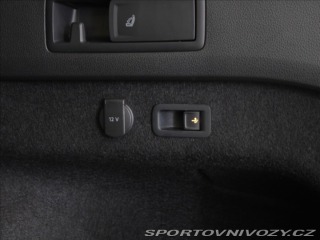 Volkswagen OstatnÃ­ modely Passat 2,0 TDi 147kW 4M R-line I 2025