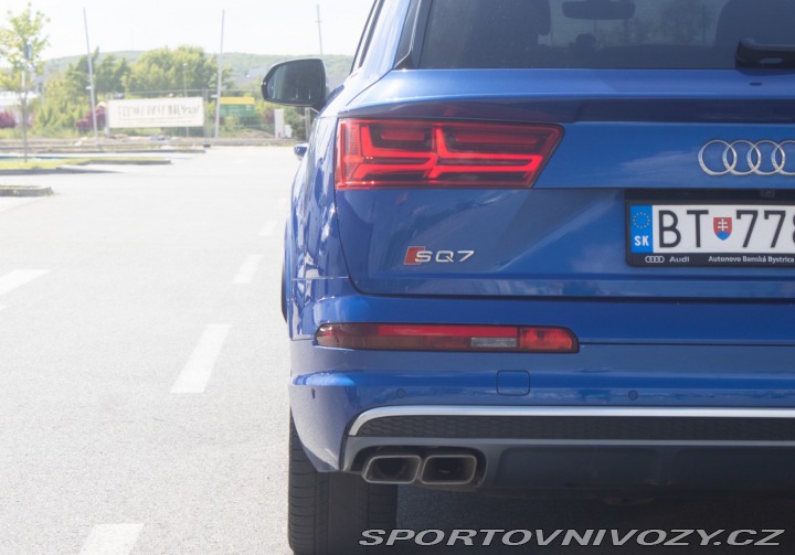Audi SQ7  2017