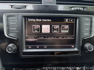 Volkswagen Golf  2016