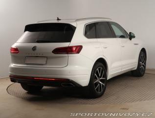Volkswagen OstatnÃ­ modely Touareg R-Line 3.0 TDI 2018