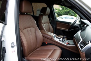BMW X5 3.0 xDrive45e A/T M-Pack 2022