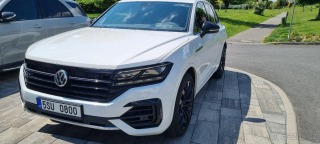 Volkswagen  Touareg 3,0   TDI R-Line