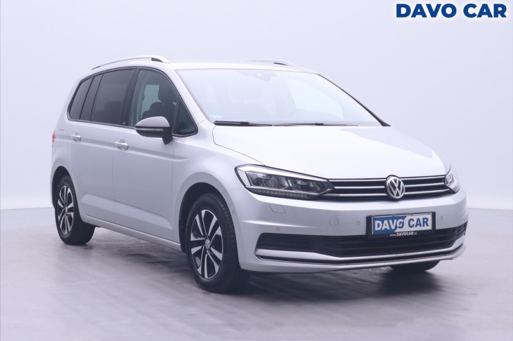 Volkswagen Touran 2,0 TDI 110kW DSG LED Navi DPH