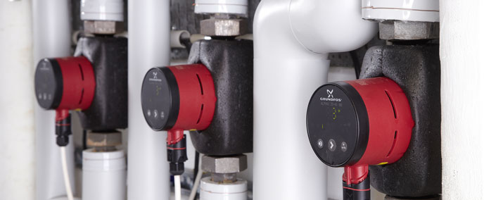 modré Oběhové čerpadlo NOVÁ ALPHA2 - cz.grundfos.com Oběhové čerpadlo NOVÁ ALPHA2